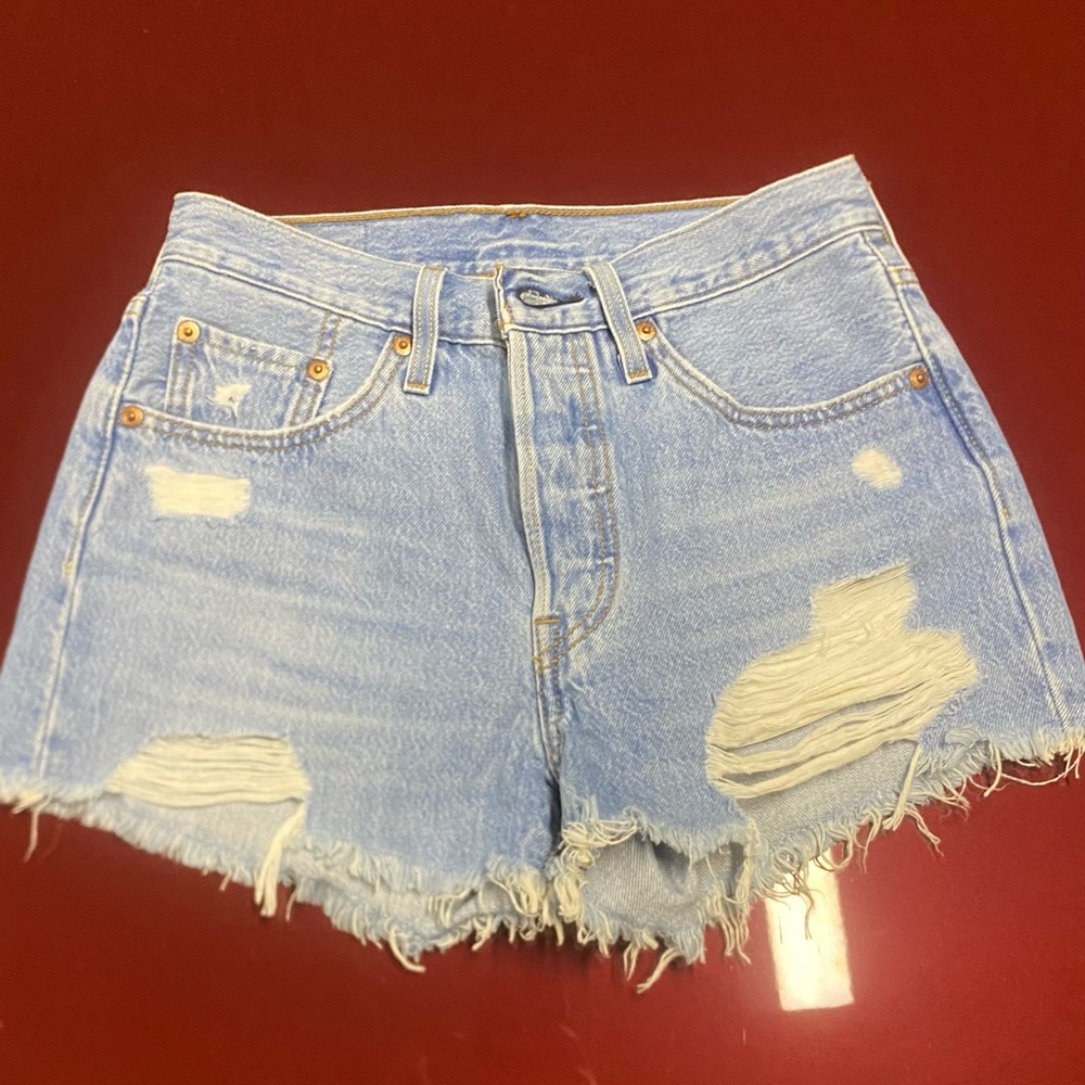 Levi’s 501 Jean Shorts Size 24
